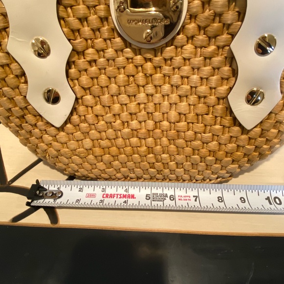 Michael Kors Vintage Woven Tote Bag White Leather Gold Hardware Spring/Summer - Picture 13 of 14